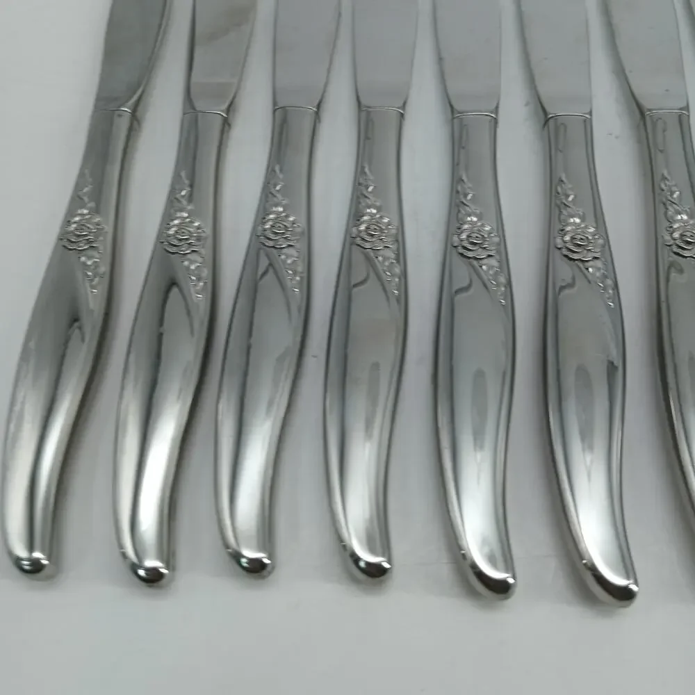 8X BK Oneida LA ROSE Dinner Butter Knives Rogers Premier Stainless Serrated